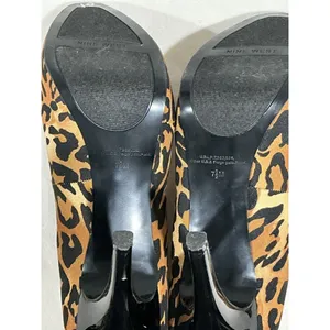 Womans Nine West Bonfire Open Toe Leopard Print Platform Pumps 7.5 M thumbnail 8