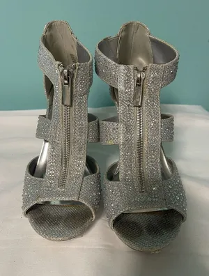 Silver‎ Slipper Sparkle Heels Front Zipper 7 Women's Reflective Heels S-340 thumbnail 1