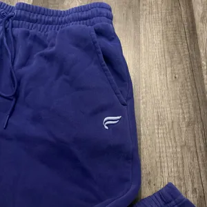 Fabletics Purple Fleece Jogger Sweatpants  thumbnail 3
