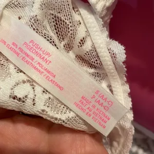 Victoria's Secret Pink lace pushup bra thumbnail 7
