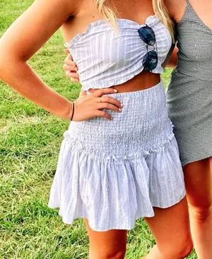 Black and white tube top set! Size M thumbnail 1