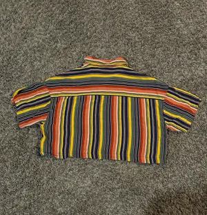Forever 21 Striped crop top thumbnail 4