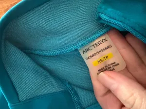 Arc’teryx blue athletic half zip size xs thumbnail 2