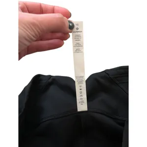 Lululemon Wunder Under High-Rise Mesh Crop 23" -‎ Black - Size 10 thumbnail 7