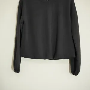 Cable & Gauge Black Bubble Hem Sweatshirt Cropped Modal Blend Loungewear Casual thumbnail 2