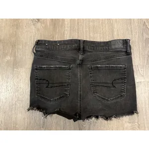 American Eagle Shorts Womens 12 Black Denim Jean Hi Rise Shortie Distressed thumbnail 2