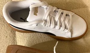 Puma sneakers thumbnail 2