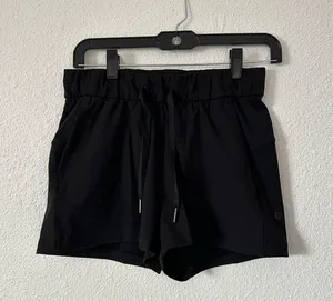 Lululemon Cinchable Waist High-Rise Woven Short 3.5" Sz 4 thumbnail 3