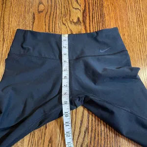 Nike Dri-FIT Legend Slim Fit Training Leggings thumbnail 4