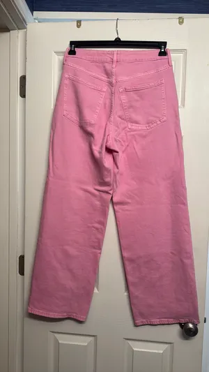 Old Navy Extra High-Rise Sky-Hi Wide-Leg Jeans thumbnail 2