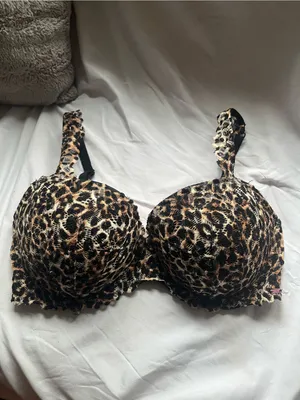 Victoria’s Secret PINK leopard print bra size 36DD thumbnail 5