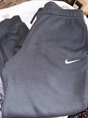 Nike Black Fleece Jogger Sweatpants Swoosh Logo Athletic Lounge Pants thumbnail 1