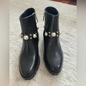 Karl Lagerfeld Paris Pixie Embellished Moto Leather Booties NWOT pearls 8.5 thumbnail 2