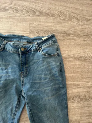 Daze Flare Jeans Womens Medium Blue Wash Low Rise Stretch Denim Y2K Raw Hem thumbnail 5