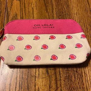 Marc Jacobs cosmetics bag thumbnail 2