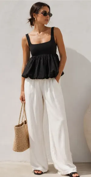 NEW Aritzia Wilfred Women’s Salvo Top Squareneck Bubble Tank Top thumbnail 1