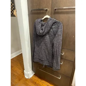 Lululemon heathered grey hoodie with front‎ pockets jacket women's 4 thumbnail 3