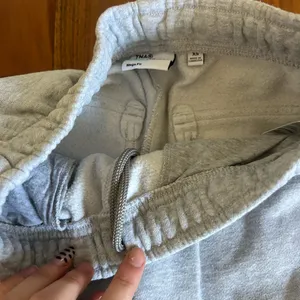 Aritzia TNA Cozy Sweatfleece Mega Cargo Sweatpants  thumbnail 5