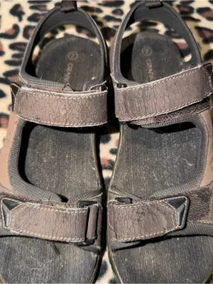 vintage brown sandals with adjustable straps Size 7 thumbnail 3