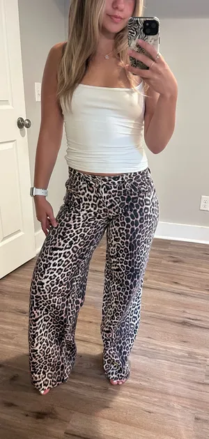 Cheetah Low-Rise PacSun Jeans thumbnail 1