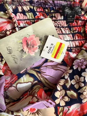 Lily Rose Black Floral Puff-Sleeve Midi Dress thumbnail 3