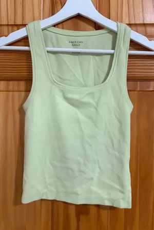 American Eagle Size XS Green Ribbed Tank Top thumbnail 1