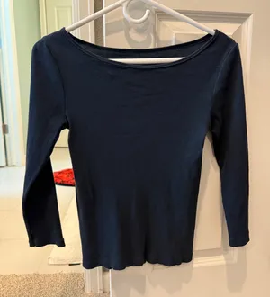 Brandy Melville Top thumbnail 1