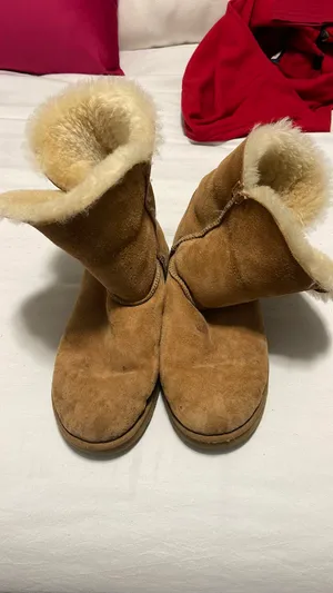 UGG Bailey Button Short Boots thumbnail 2