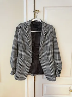 Banana Republic Black and White Houndstooth Blazer thumbnail 4