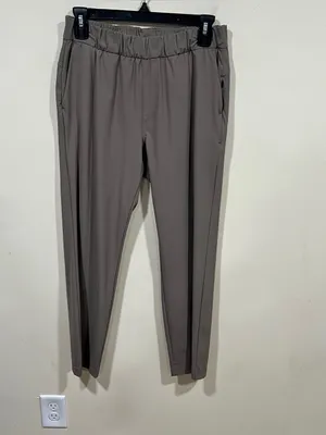 Vuori Miles Ankle Pant Women's Performance Pants Beige / Clay /Willow Grey small thumbnail 9