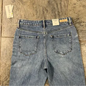 NWT BLANK-NYC‎ The Howard Mid-Rise Loose Fit Jeans Sz 26 thumbnail 6