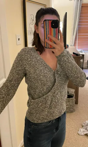 Sweater thumbnail 1