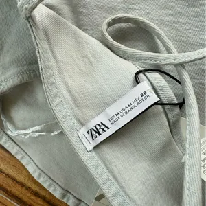 Zara NWT Light Denim Chambray Crop Top Size M thumbnail 10