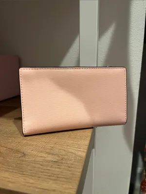 Kate Spade Morgan Bow Embellished Patent Leather Small Slim Bifold Wallet Pink thumbnail 3