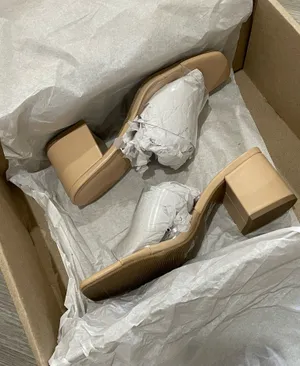 Dream Paris Open Toe Chunky Heels Sandals thumbnail 8