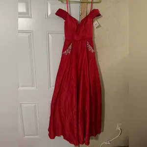 Say Yes To The Prom Chic Scarlet Off-Shoulder size 1 thumbnail 2