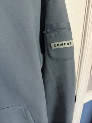 Comfrt Women's Travel Pullover Hoodie in Dusty Blue XS thumbnail 3