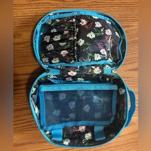 LUG Hover Cosmetic Case - Sky Blue with Floral Inside Lining NWOT thumbnail 3