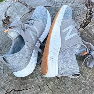 New Balance women’s Fresh Foam Sport V1 Gray Running Shoes Size 8 thumbnail 5