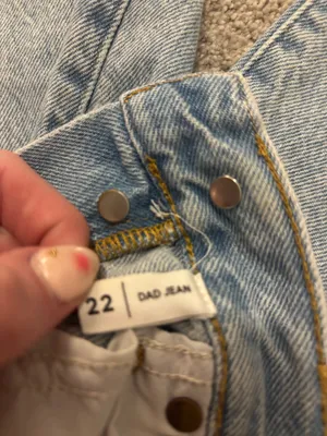 PacSun Dad Jeans Ripped thumbnail 4
