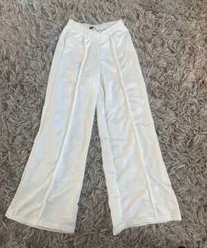 SheIn Wide Leg Pants thumbnail 1