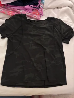 Lululemon camo shirt  thumbnail 1