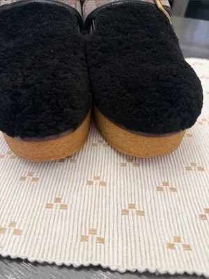 Coach Black Shearling Dylan Signature Buckle Platform Clogs Mules Size 7 NWOT‎ thumbnail 5