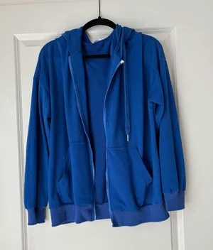 Amazon Zip-Up Hoodie thumbnail 1