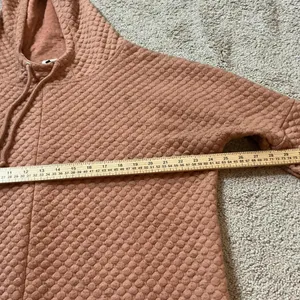 BKE Women's Granola Girl Quilted Textured Hoodie Pullover Sweatshirt‎ Size L thumbnail 4