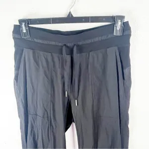 LULULEMON Black Dance Studio Secure Pockets Drawstring Waist Crop Pants Size 8 thumbnail 7