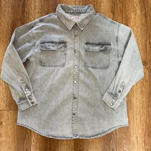 Stoosh‎ Vintage Denim Gray Wash Snap Front Shirt Womens M Oversized Grunge thumbnail 1