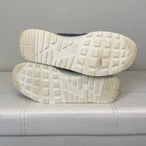 Nike Air Max Thea Grey 616723-008 Women’s Size 9.5 thumbnail 8