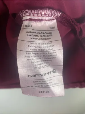 Carhartt Women's Short Sleeve V-Neck Top in Burgundy Size Medium thumbnail 6