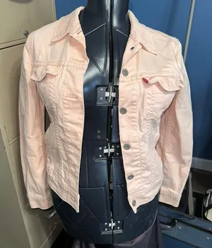 Levi's peach denim classic elevated basics S jean jacket thumbnail 1